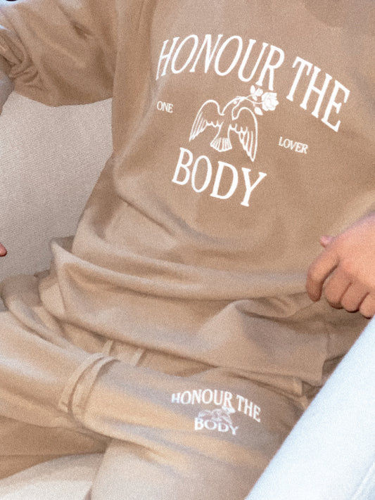 Honour the Body Sweats, Tan